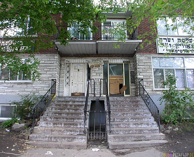 leerstehendes-Abbruchhaus-Abbrisshaus-condemned-house-juedisches-Viertel-Montreal-jew-jews-jewish-DSCN7303.jpg