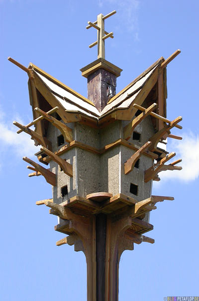 Birdhouse-Vogelhaus-Esterhazy-Saskatchewan-Canada-Kanada-DSCN8767.jpg