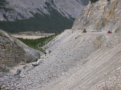 Boulder-Geroell-Northern-Rocky-Mountains-Alaska-Highway-British-Columbia-Canada-Kanada-DSCN0120.jpg