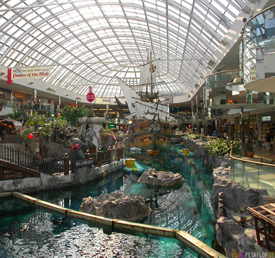 mall in canada