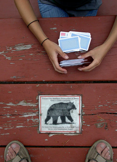 Prevent-the-needless-destruction-of-bears-keep-a-clean-campsite-Campground-Playing-Cards-Rummy-Romme-Lake-Louise-Banff-National-Park-Rocky-Mountains-Alberta-Canada-Kanada-DSCN9315.jpg