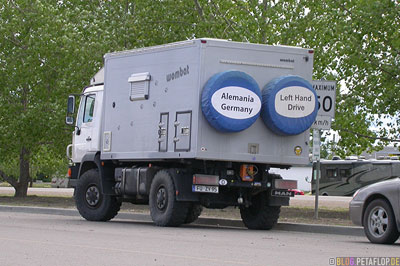 Unimog-Fuerth-Fue-Zy-Alemania-Germany-Left-Hand-Drive-Alaska-Highway-Fort-Nelson-British-Columbia-Canada-Kanada-DSCN0046.jpg