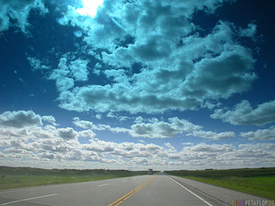 Wolken-Himmel-Clouds-Sky-Trans-Canada-Highway-Manitoba-Canada-Kanada-DSCN8637.jpg