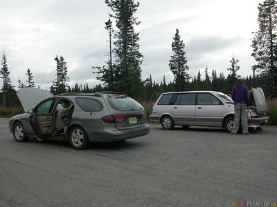 Car-Breakdown-Autopanne-bei-Cantwell-Ford-Taurus-SEL-Alaska-USA-DSCN1337.jpg