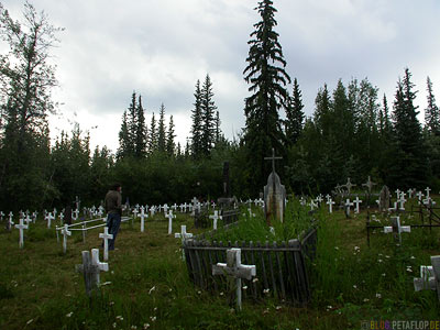 Gravestones-Graveyard-Friedhof-Grabsteine-Dawson-City-Yukon-Canada-Kanada-DSCN0659.jpg