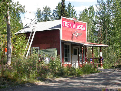 McCarthy-Wrangell-St-Elias-National-Park-Alaska-USA-DSCN2124.jpg