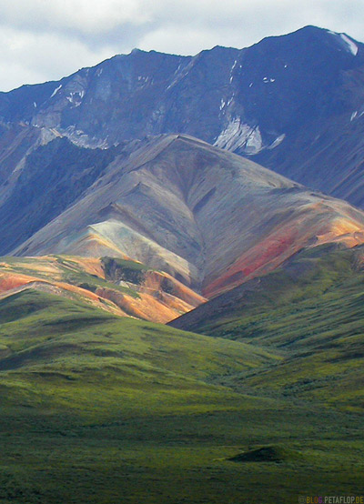 Polychrome-Overlook-closer-Mountains-Berge-Range-Denali-National-Park-Nationalpark-Fish-Creek-Shuttle-Bus-Alaska-USA-DSCN1232.jpg