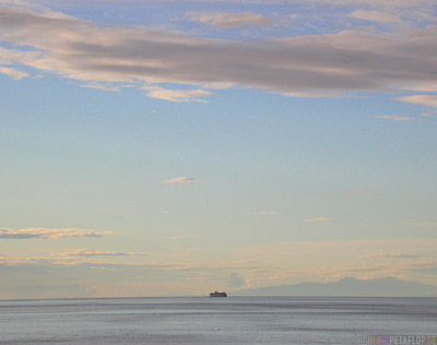 Tanker-Sunset-Sea-Vancouver-Island-BC-Ferries-British-Columbia-Canada-Kanada-DSCN2881.jpg