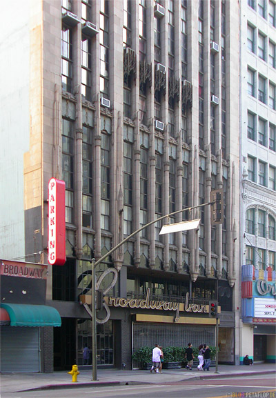 Broadway-Bar-Historic-rotten-alter-heruntergekommener-historischer-Downtown-LA-Los-Angeles-California-Kalifornien-USA-DSCN5424.jpg