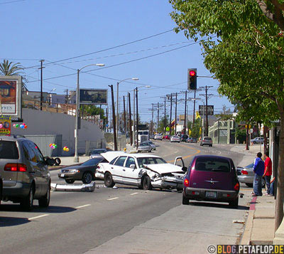 Car-accident-Autoufall-Downtown-LA-Los-Angeles-California-Kalifornien-USA-DSCN5400.jpg