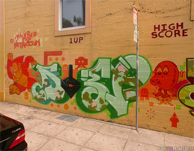 Graffiti-writing-Piece-Schriftzug-Donkey-Kong-Q-Bert-Joystick-SF-San-Francisco-California-Kalifornien-USA-DSCN5160.jpg