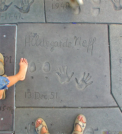 Hildegard-Knef-Hildegarde-Neff-Manns-Chinese-Theatre-Hand-Foot-prints-Hand-Fussabdruecke-Signature-Hollywood-Boulevard-Los-Angeles-USA-DSCN5460.jpg