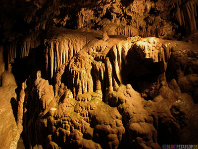 Oregon-Caves-National-Monument-stalactite-cave-Tropfsteinhoehle-Oregon-USA-DSCN4051.jpg