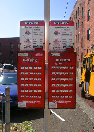 Parking-Lot-old-coin-drop-alter-Parkplatzautomat-Panama-Hotel-Seattle-Washington-USA-DSCN3439.jpg