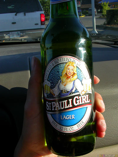 St-Pauli-Girl-Beer-Bottle-Seattle-Washington-USA-DSCN3596.jpg