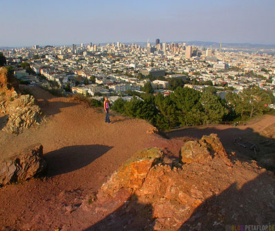 View-from-Corona-Heights-Hill-SF-Skyline-San-Francisco-California-Kalifornien-USA-DSCN5139.jpg