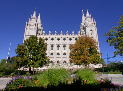 Church-of-Jesus-Christ-of-Latter-day-Saints-Mormon-Temple-Mormonen-Tempel-Square-Salt-Lake-City-Utah-USA-DSCN6669.jpg