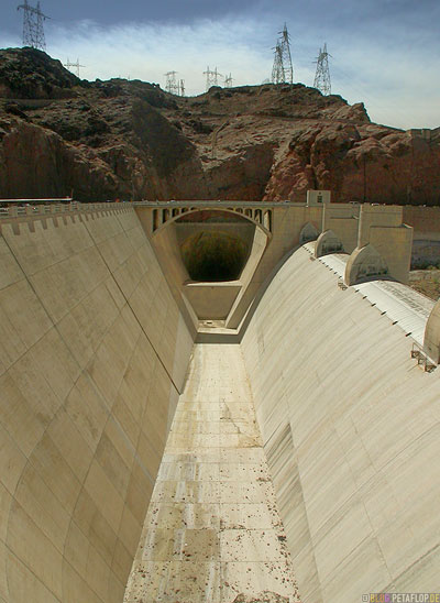 Hoover-Dam-Damm-Staudamm-Arizona-Nevada-USA-DSCN6137.jpg