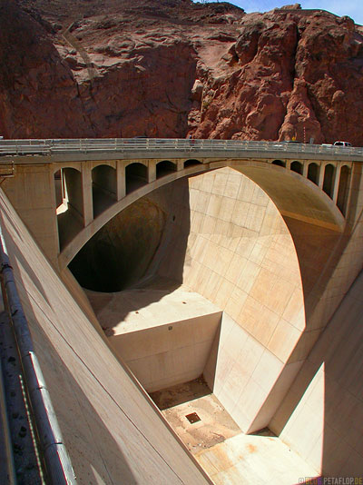 Hoover-Dam-Damm-Staudamm-Arizona-Nevada-USA-DSCN6139.jpg