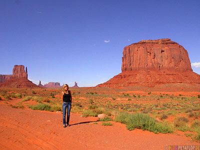 red-rocks-rote-Felsen-Monument-Valley-Arizona-USA-DSCN6424.jpg