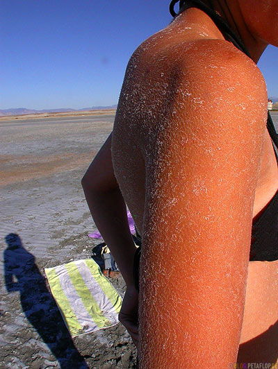 Salt-on-skin-Salz-auf-der-Haut-Beach-Strand-Salt-Lake-City-Utah-USA-DSCN6703.jpg