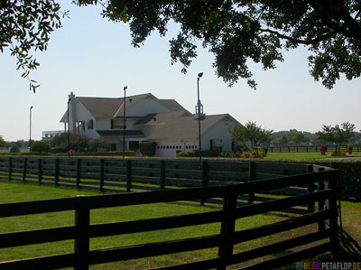 Southfork-Ranch-Dallas-TV-series-Serie-Dallas-Texas-TX-USA-DSCN7612.jpg