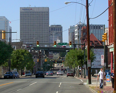 East-Main-Street-South-19th-Street-Downtwon-Richmond-Virginia-VA-USA-DSCN8289.jpg