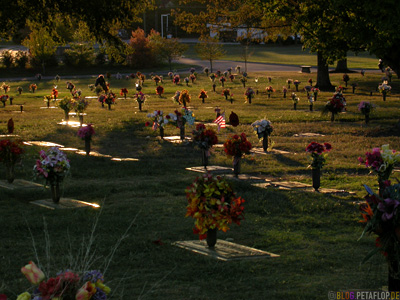 grave-Grab-graveyard-woodlawn-cemetary-Hendersonville-Nashville-Tennessee-TN-USA-DSCN8081.jpg