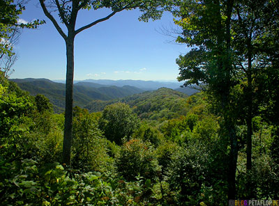 north carolina scenery smokey mountains