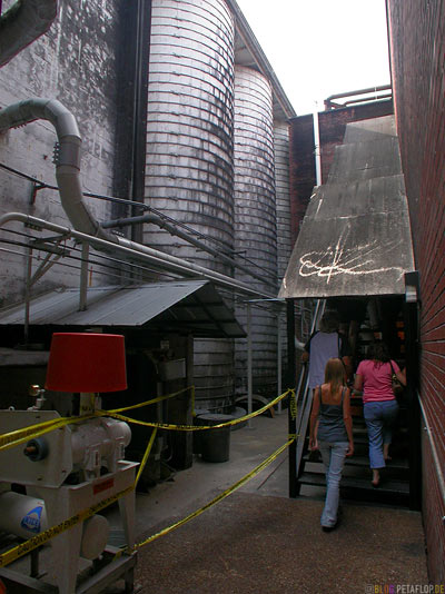 Jack-Daniels-Whiskey-Distillery-Visitor-Center-Lynchburg-Tennessee-TN-USA-DSCN8019.jpg