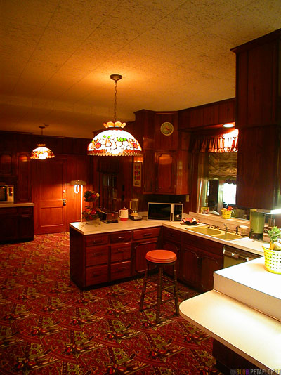 Kueche-Kitchen-Elvis-Presley-Graceland-Memphis-Tennessee-TN-USA-DSCN7762.jpg