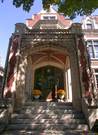 old-house-Altbau-Monument-Avenue-Richmond-Virginia-VA-USA-DSCN8245.jpg