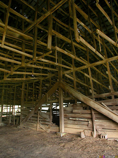 Old-shed-barn-alte-Scheune-Lynchburg-Tennessee-TN-USA-DSCN8067.jpg