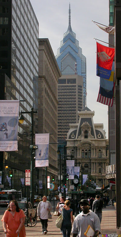 Skyscraper-Hochhaus-Convention-Center-Center-City-Downtown-Philadelphia-Pennsylvania-USA-DSCN8452.jpg