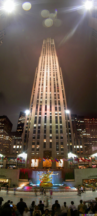 RCA-GE-Building-Rockefeller-Center-Ice-Ring-Prometheus-Statue-5th-Avenue-Manhattan-NYC-New-York-City-NY-USA-DSCN8658.jpg