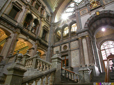 Antwerpen-Hauptbahnhof-Antwerp-Mainstation-Central-Centraal-Station-entrance-Hall-Eingangshalle-DSCN0146.jpg